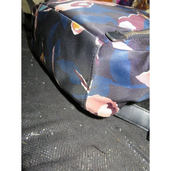 Kate Spade New York Chelsea Dawn Paper Rose Floral backpack w/ adjustable straps - Picture 6 of 10